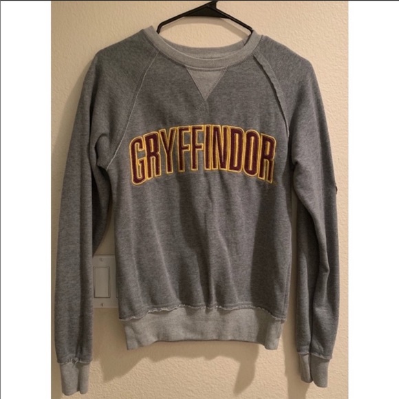 Gryffindor Harry Potter sweater. Size x-small. - Picture 1 of 6
